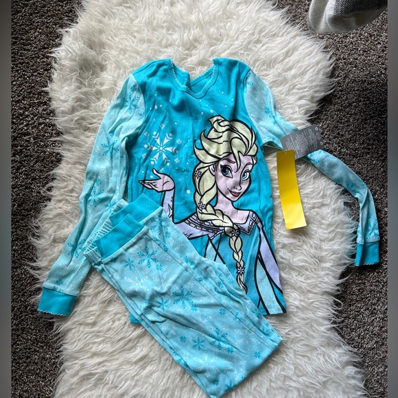 Disney Princess Pjs - Picture 4 of 6